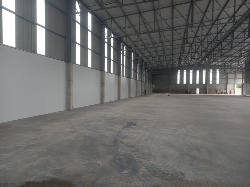 To Let Commercial Property for Rent in Sidwell Eastern Cape